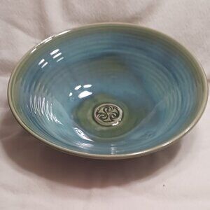 Stunning COLM DE RIS  Irish Pottery Large Bowl All Hand Made and Thrown